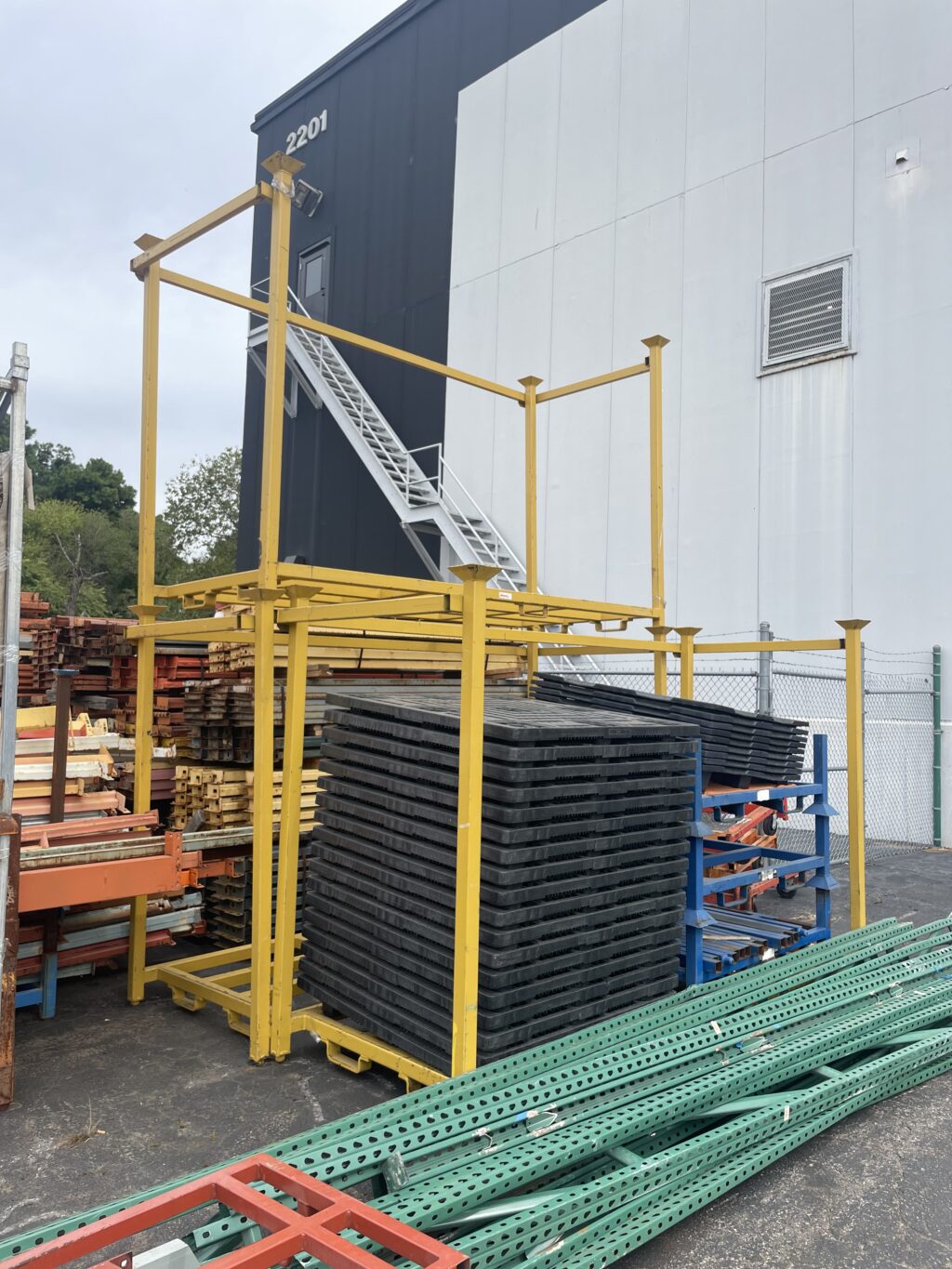 Storage Rack Post 20 Foot Used Fixed Post Stack Rack