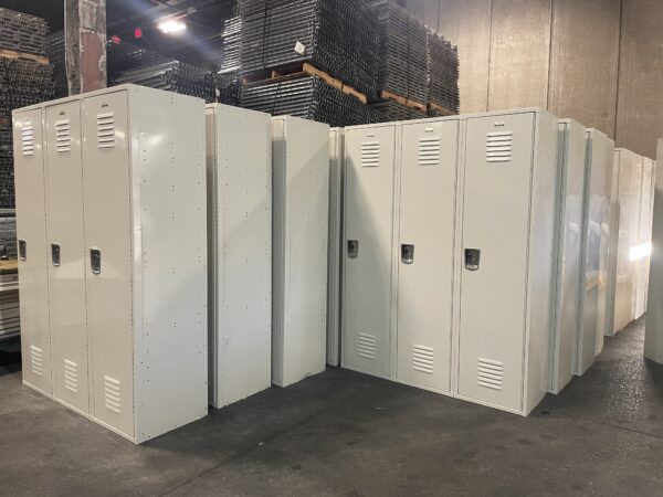 Tan Single Tier 18x18x72 Metal Lockers