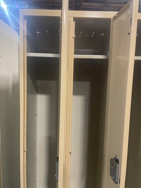 Single Tier Metal Lockers - 4-wide