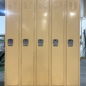 Brand new single tier metal lockers - 5-Wide